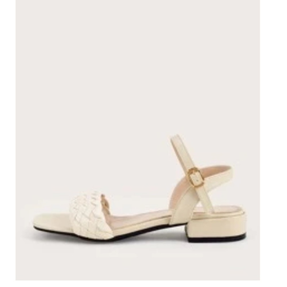 NWT Cream Braided Strap Sandals - Picture 1 of 16